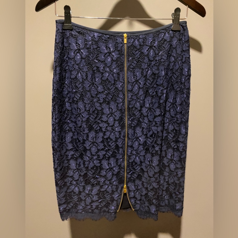 Diane von Furstenberg Navy Scotia Lace Pencil Skirt Size 2 Gold zipper